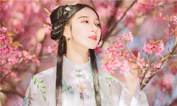 江源供卵试管婴儿：助您实现家庭梦想的科学方案