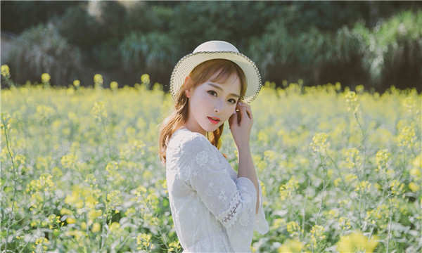 江源标题：想找个女人帮忙生孩子的有效解决方案，助您圆梦家庭